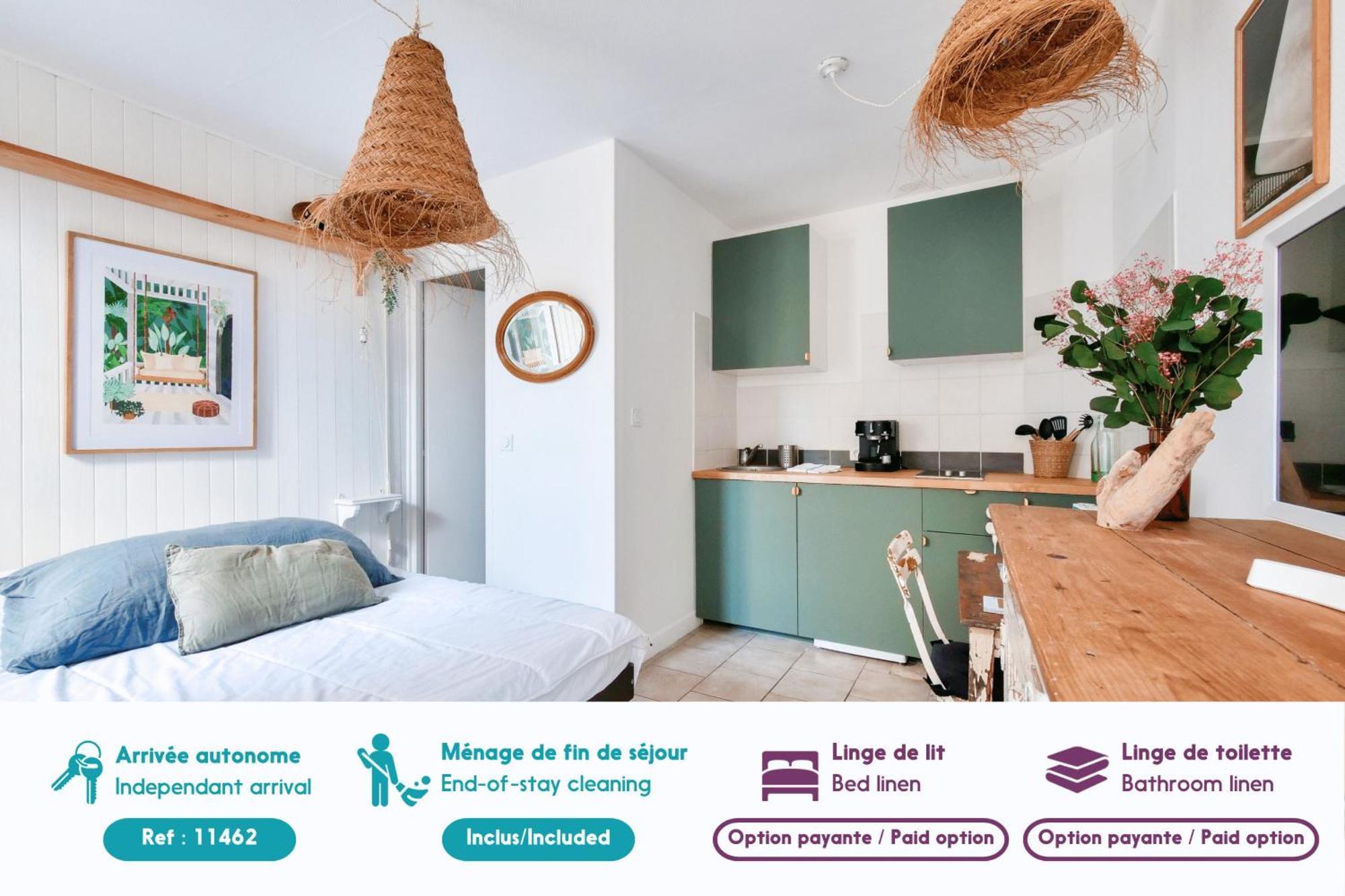 La Suite 24 - Studio Avec Terrasse A 100M Du Port De Saint-Martin-de-Ré Kültér fotó